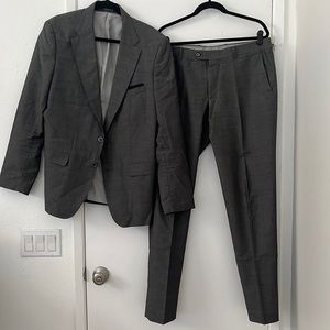 Gray Zara Man suit 44 coat / 34 pant
